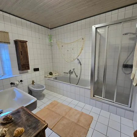 Moselidylle Meulenwald - Familie Pauls Apartman *